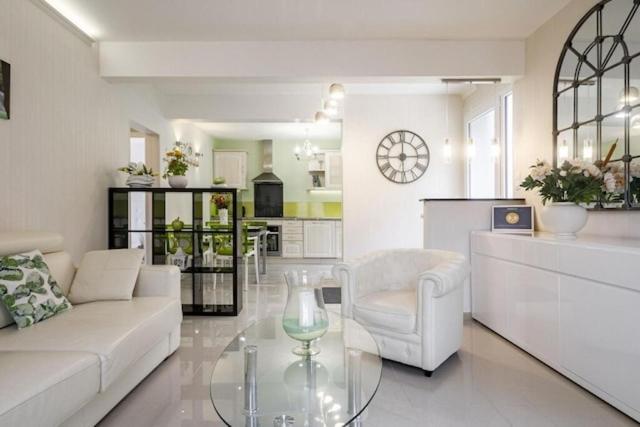 VILLA MAISON BLANCHE TULLE 1 à 4 personnes Extérieur photo